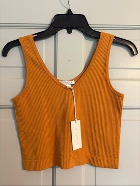 Z Supply M/L Ribbed Crop Seamless Tank in Mustard Gold